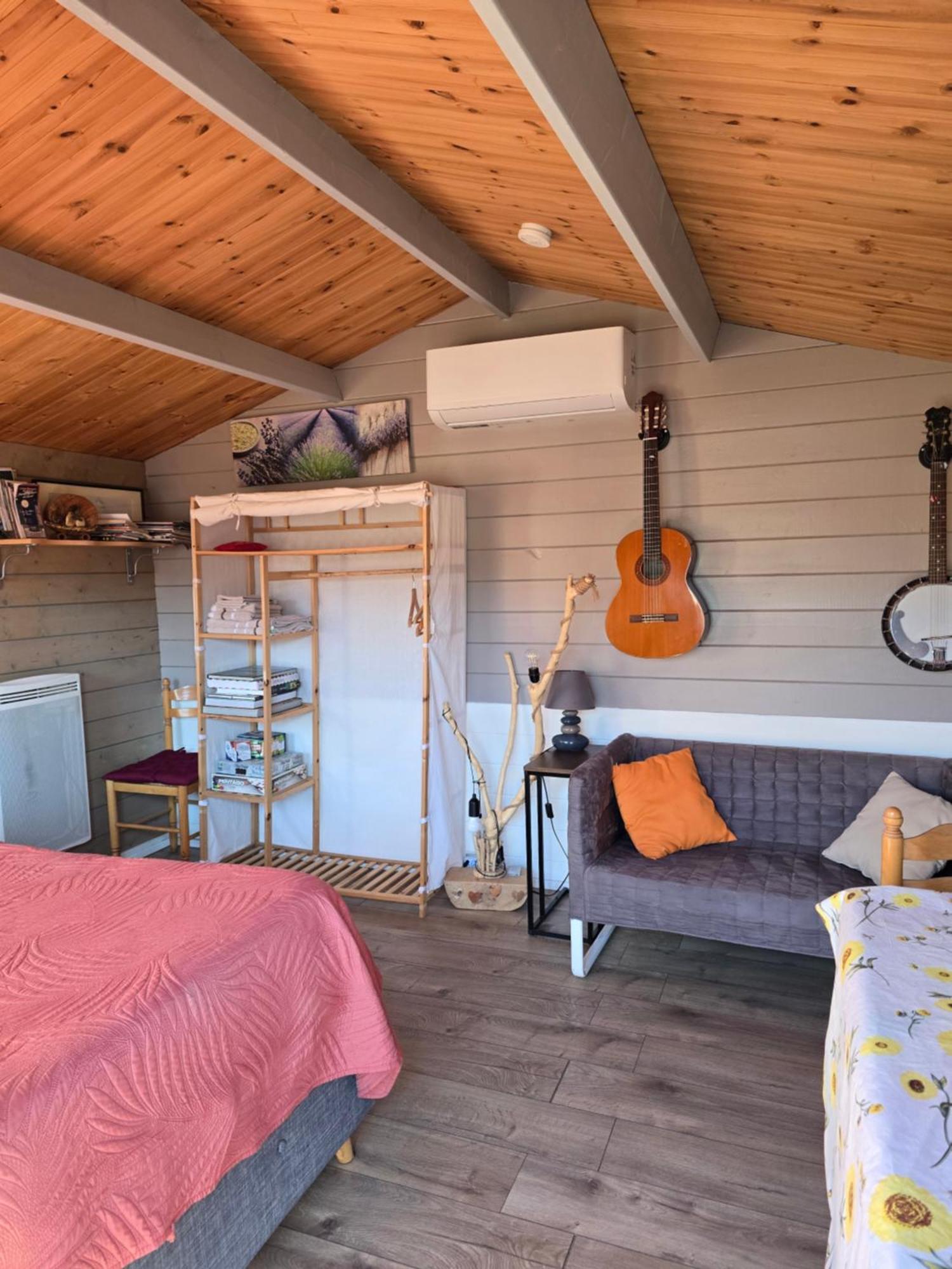 Le Chalet Des Dany Saint-Mamert-du-Gard 외부 사진
