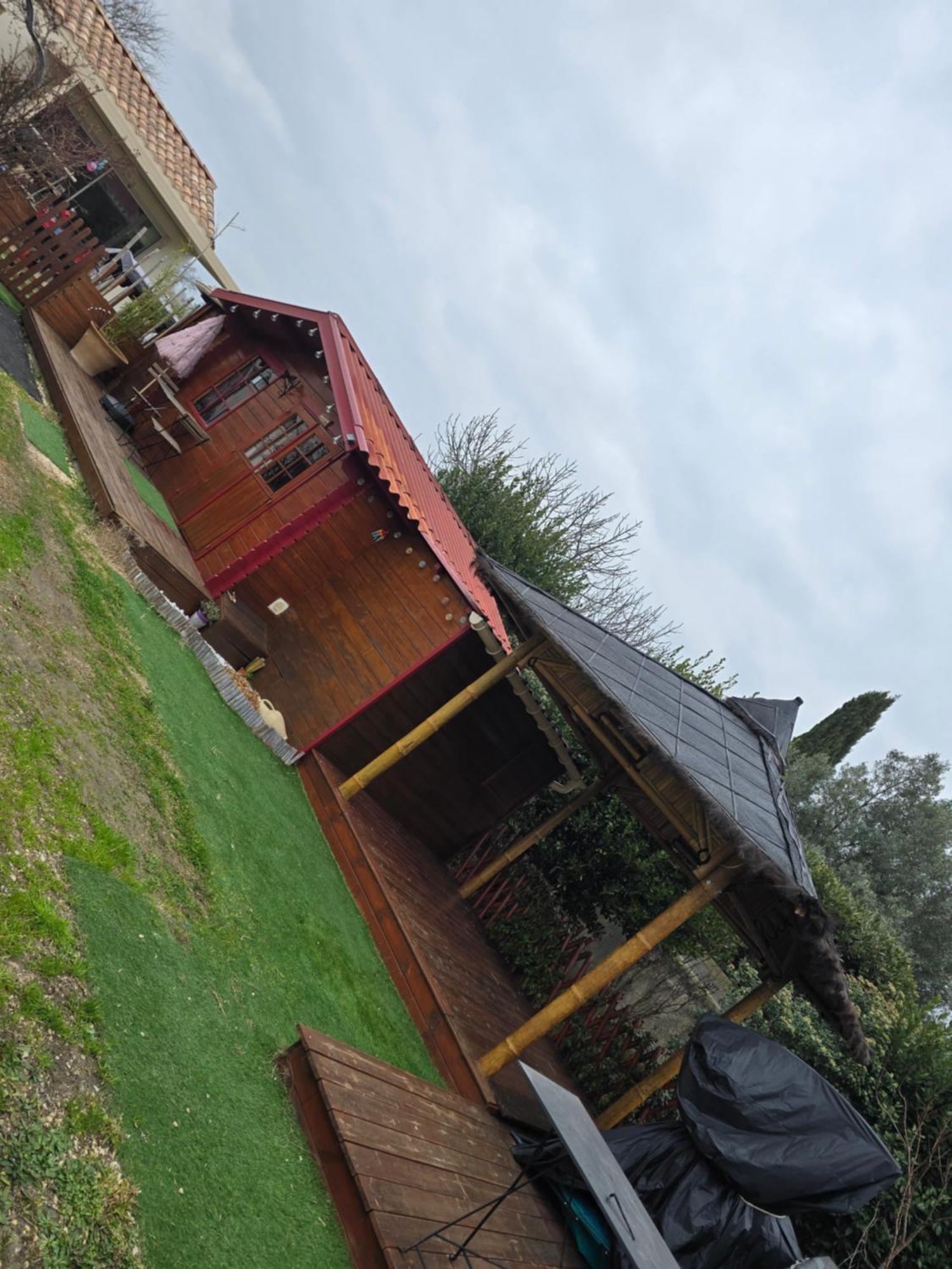 Le Chalet Des Dany Saint-Mamert-du-Gard 외부 사진